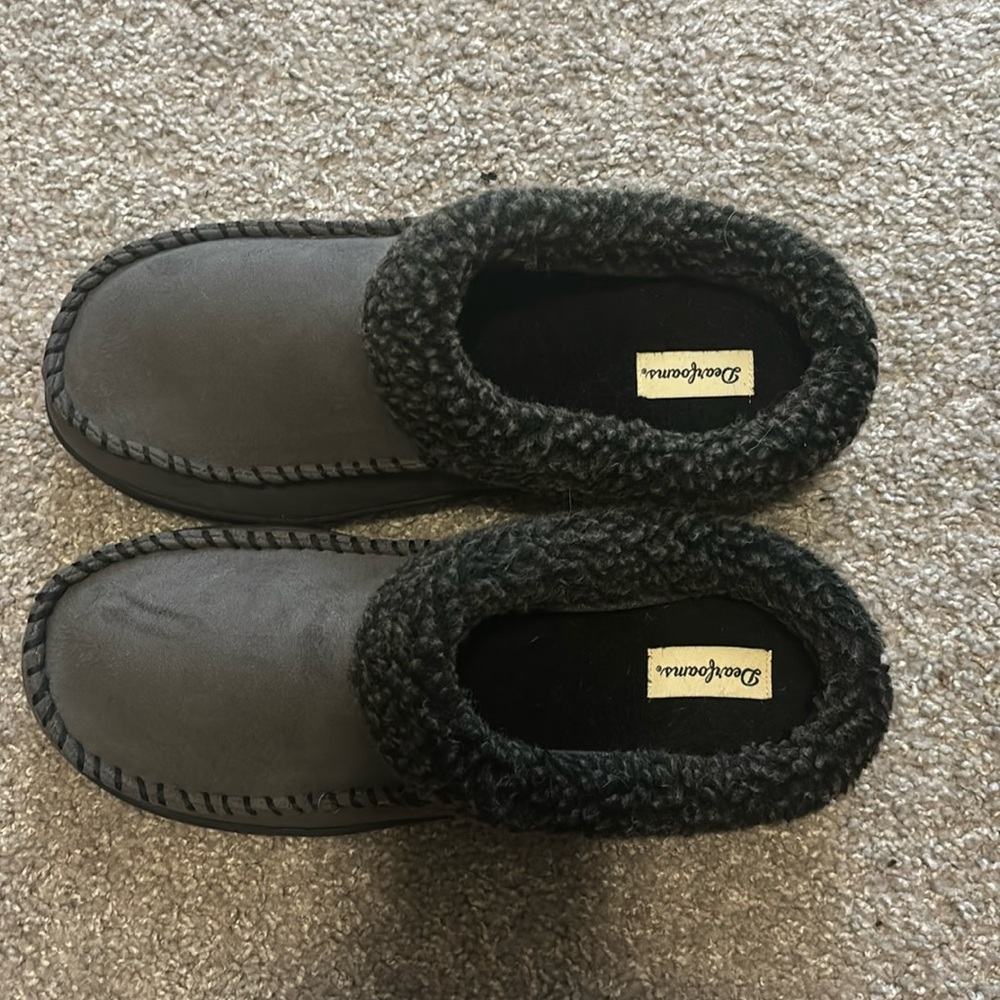 Dearfoam House Shoes Size Large
